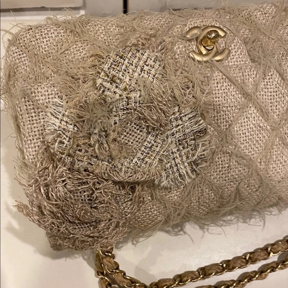 Sold!!! Chanel Nature Tweed Medium Flap Bag - Picture 3 of 10